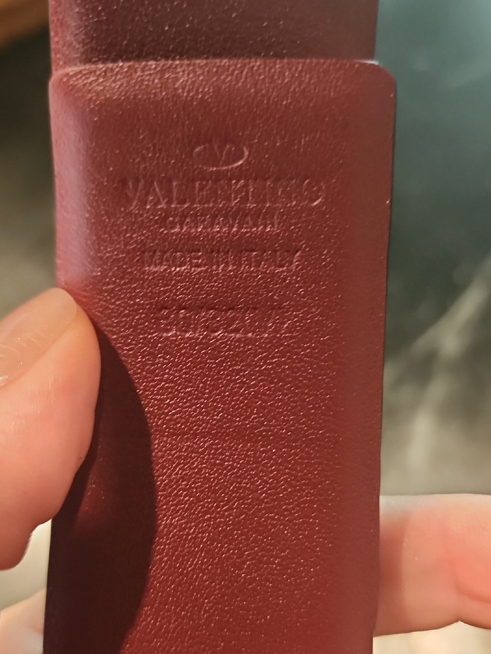 Red Crystal On Gold Logo Buckle Belt -Deep Burgundy Red Leather Designer Style - Picture 7 of 7